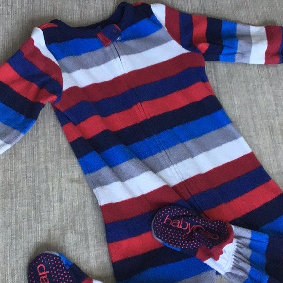 Toddler boys 3 piece bodysuits/pj lot 24M - GAP CARTER’S - Picture 3 of 8